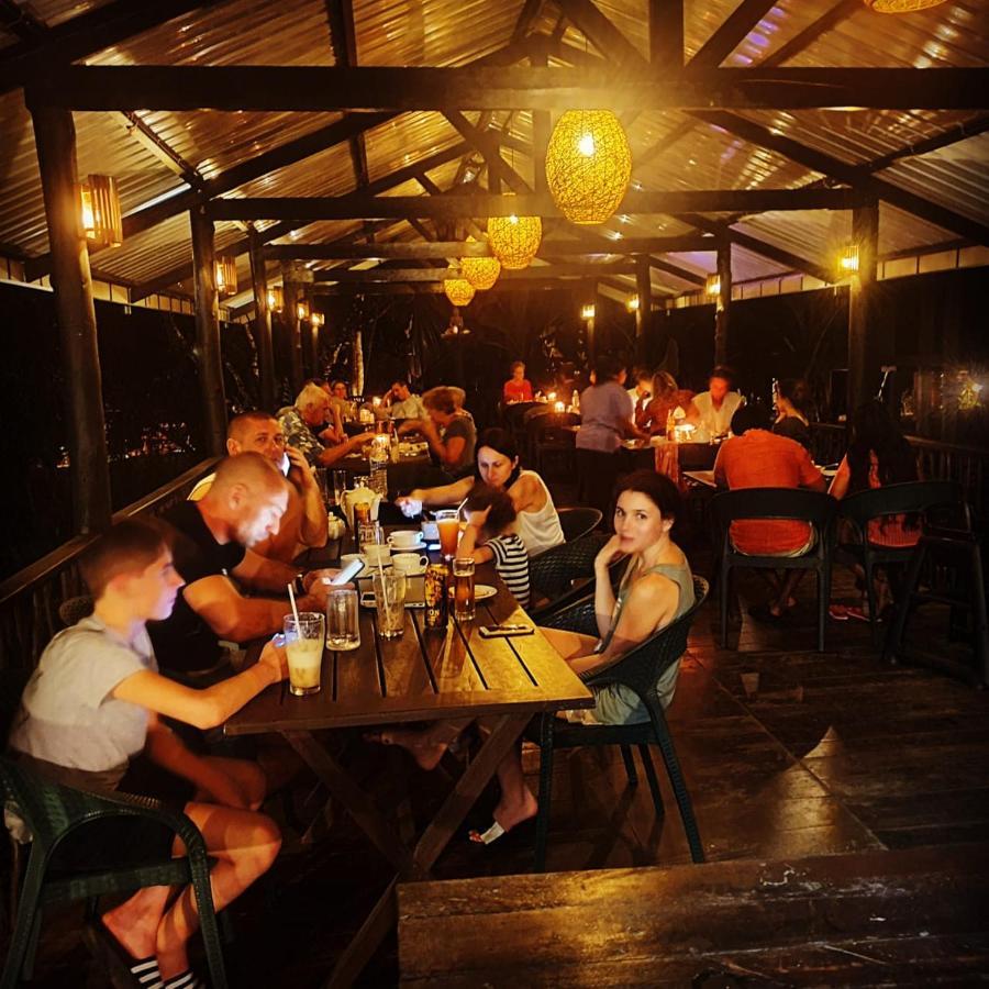 Sinharaja Hostel Deniyaya Exteriér fotografie