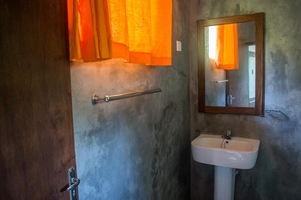 Sinharaja Hostel Deniyaya Pokoj fotografie