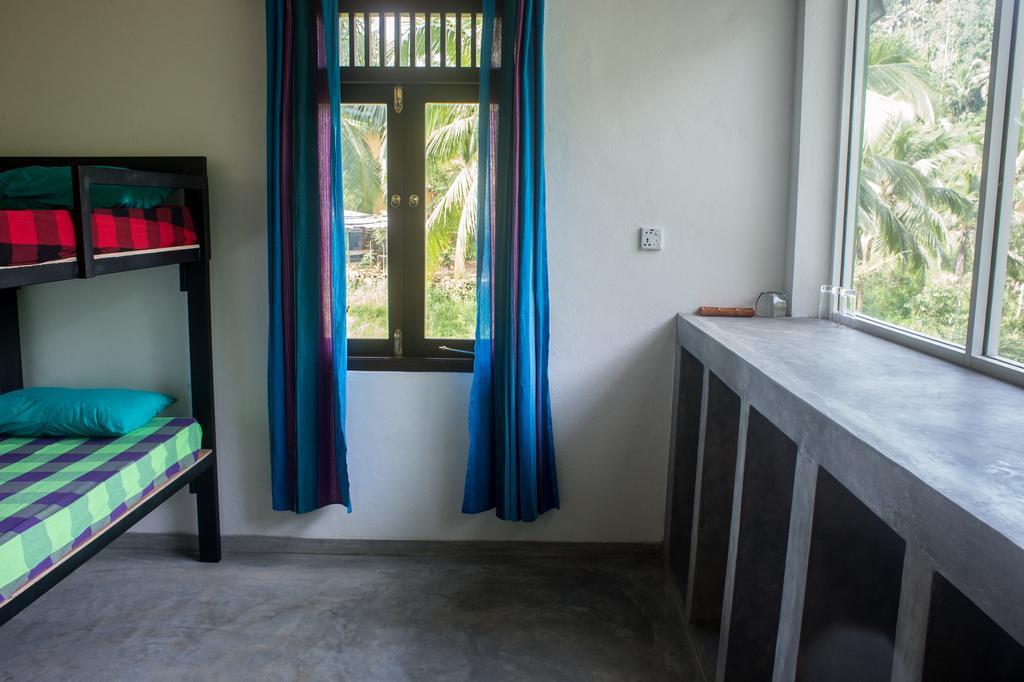 Sinharaja Hostel Deniyaya Exteriér fotografie