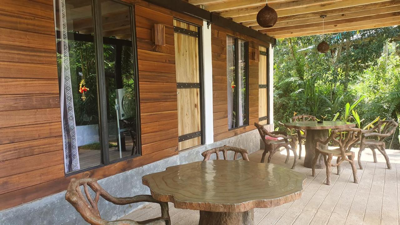 Sinharaja Hostel Deniyaya Exteriér fotografie